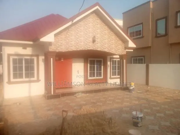 3bdrm House in Tempo Estate, Spintex for rent · Photo 1