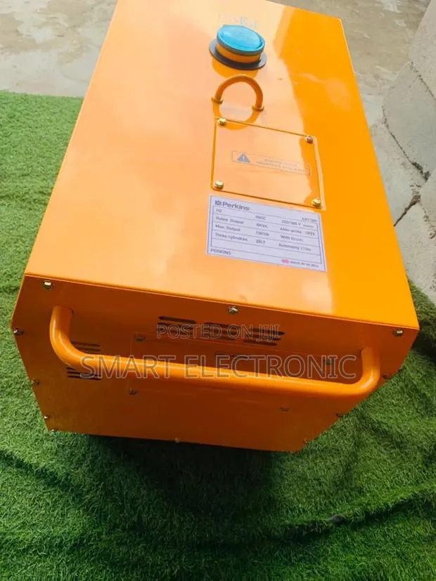 Astounding Generator Perkins 13000w Diesel Generator · Photo 1