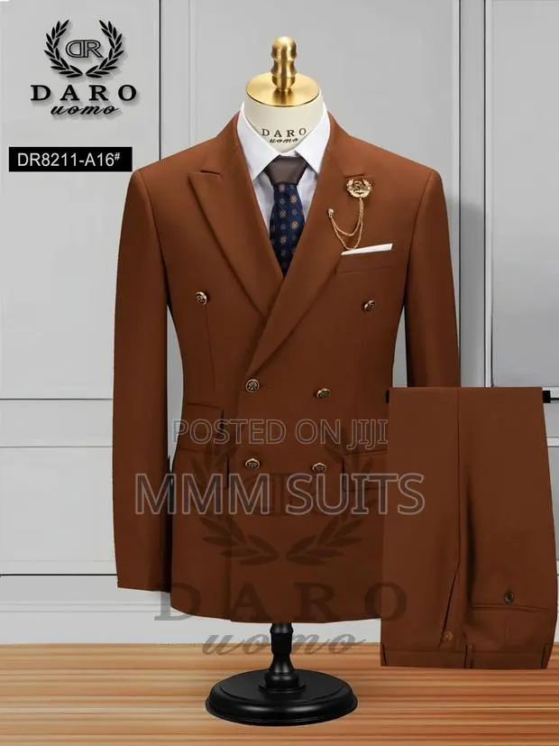 Quality 2-Piece Double-Breasted Light Brown Men Suit · Photo 1