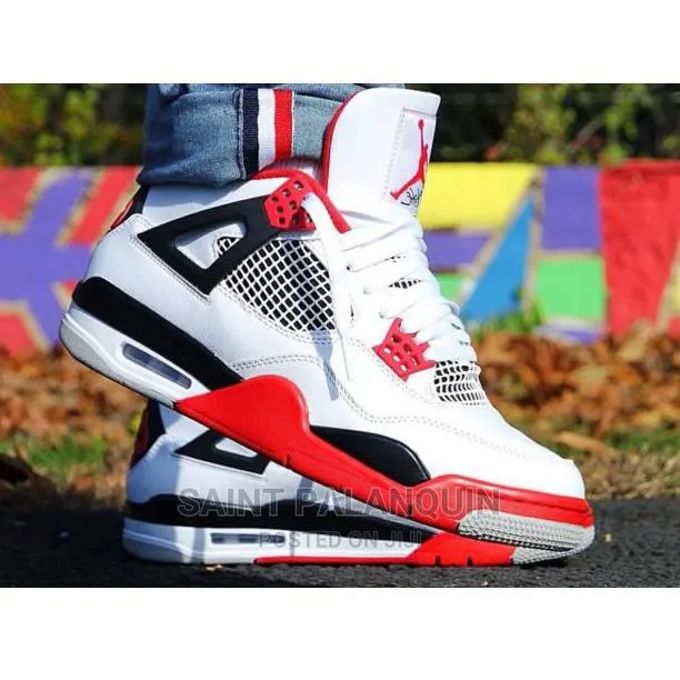 Nike Jay 4 · Photo 1