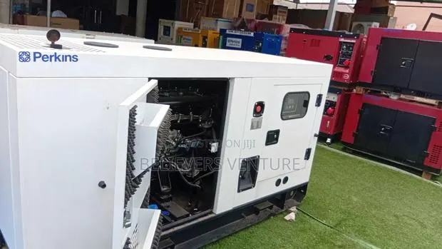 Powerhouse Engine: Perkins 50kva Uk Diesel Generator · Photo 1