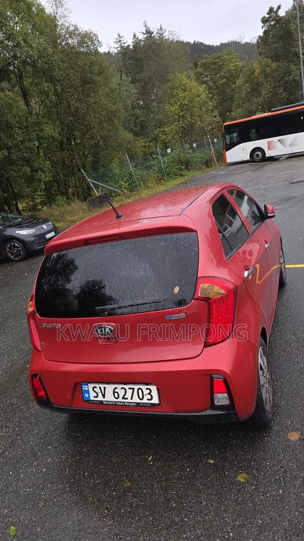Kia Morning 2016 Red · Photo 1