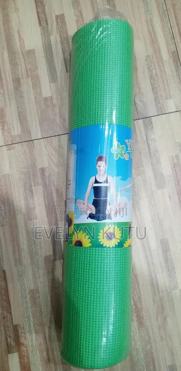 Quality Yoga Mat · Photo 1