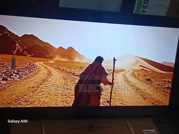 Samsung 43-Inch Digital Smart Tv – Vibrant Color Display · Photo 1