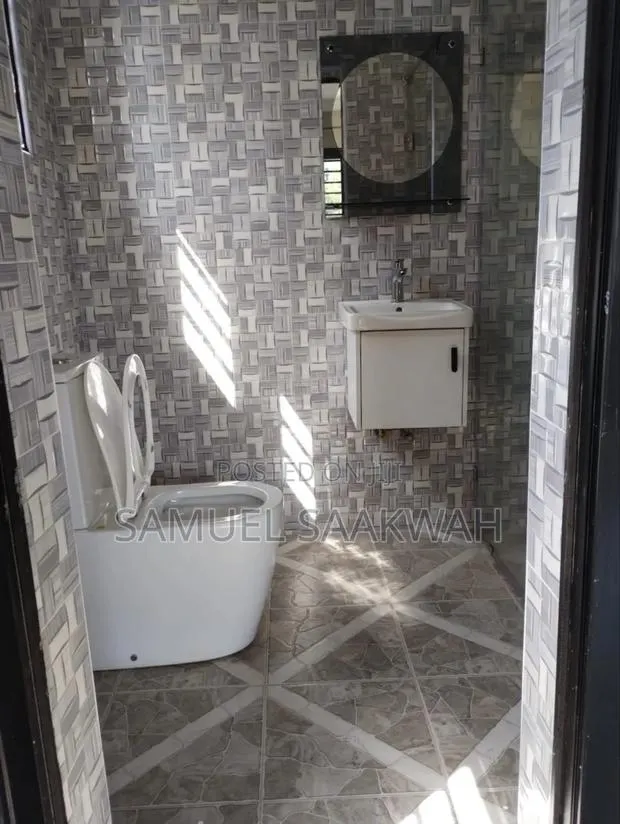 2bdrm Apartment in North Kaneshie for rent · Photo 1