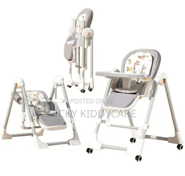 Convertible Baby Highchair · Photo 1
