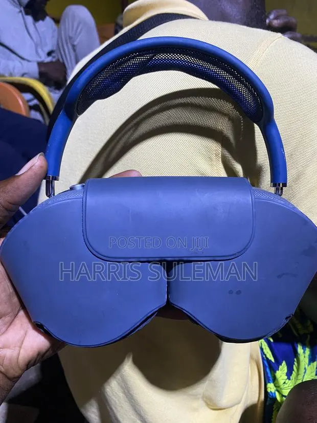 AirPods Max 1 (Lightning) · Photo 1