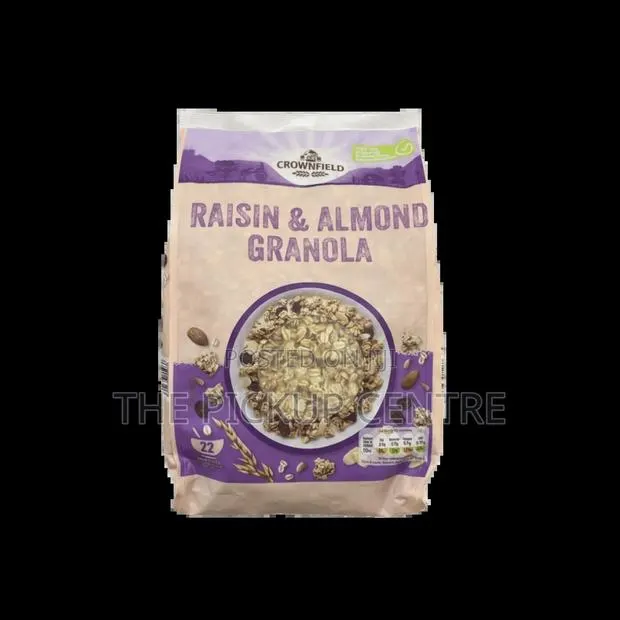 Crownfield Raisin Almond Granola · Photo 1