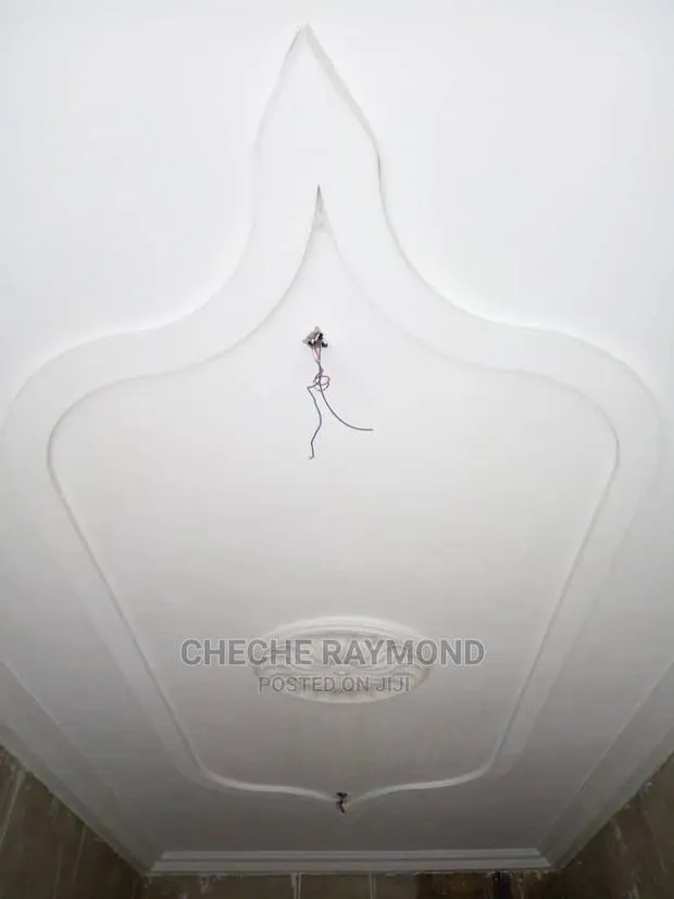 Fixing of Conner Mould and Ceiling Smoothing · Photo 1
