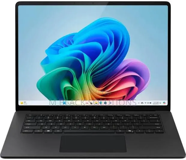 Microsoft Surface Laptop Snap X Elite 16gb Ram, 1tb SSD Storage · Photo 1