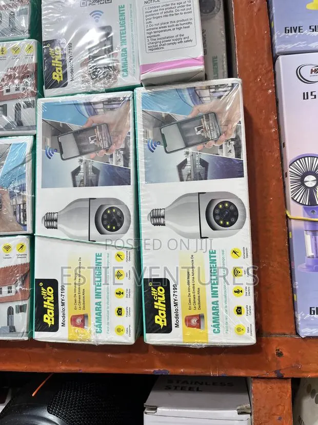 Camera Features 360 · Photo 1