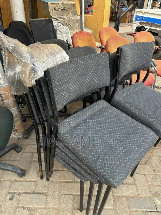 Office Chair · Photo 1