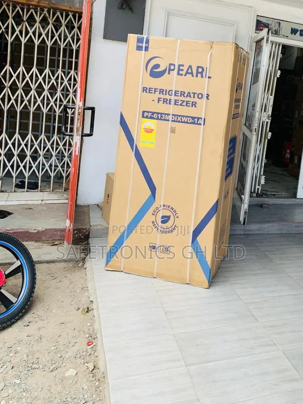 Newly Virtual Dispenser Pearl 421l(pf-613mdixwd-1a) Bottom Freezer · Photo 1
