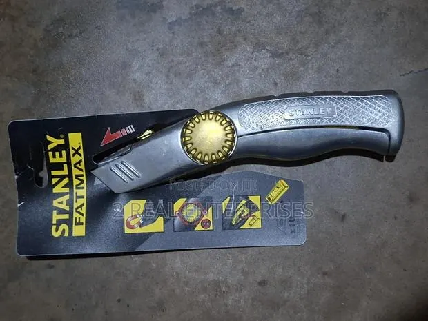 Stanley FatMax Retractable Utility Knife With Instant Blade Change · Photo 1