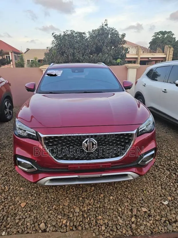 MG HS 20T DCT Trophy 2019 Red · Photo 1
