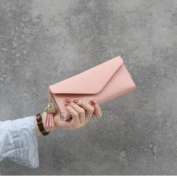 New Tassel Multi-Card Wallet · Photo 1