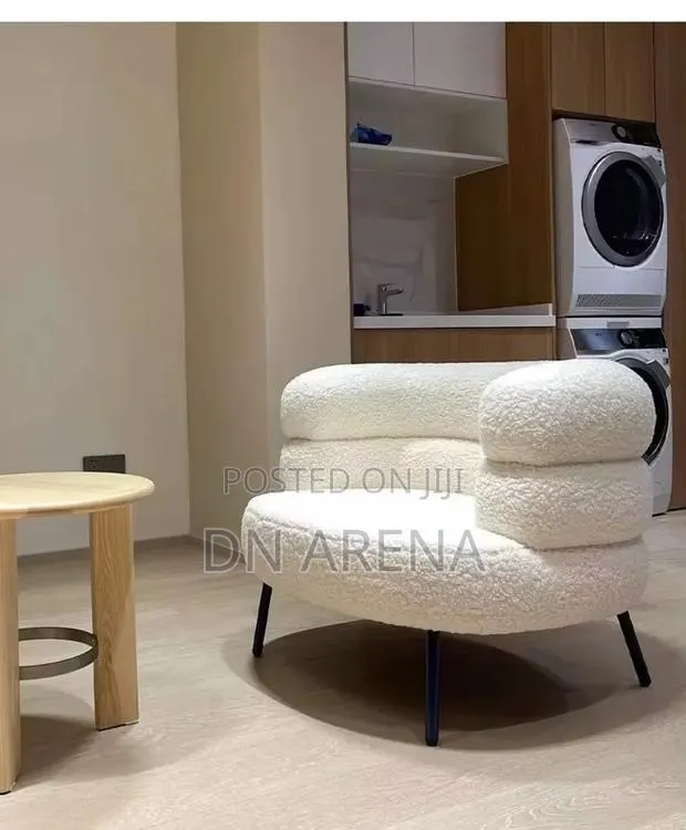 Single Sofa Lamb Wool Lazy Sofa Chair · Photo 1