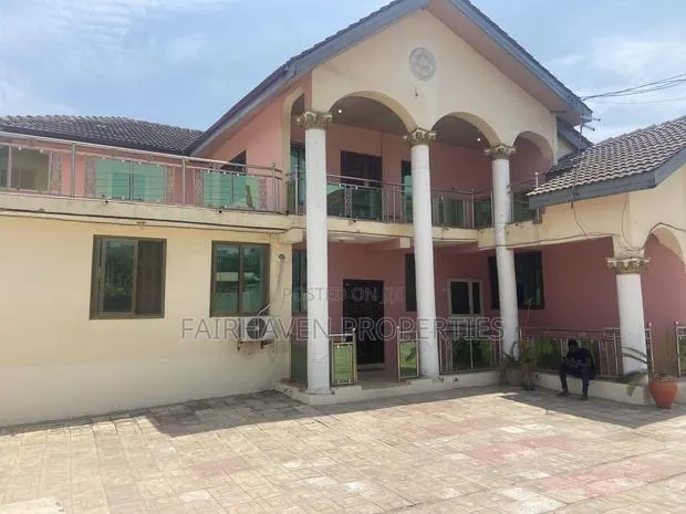 3bdrm Apartment in Tseaddo, Labadi for rent · Photo 1