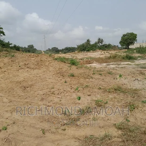 Plot for Sale at Secko Junction · Photo 1