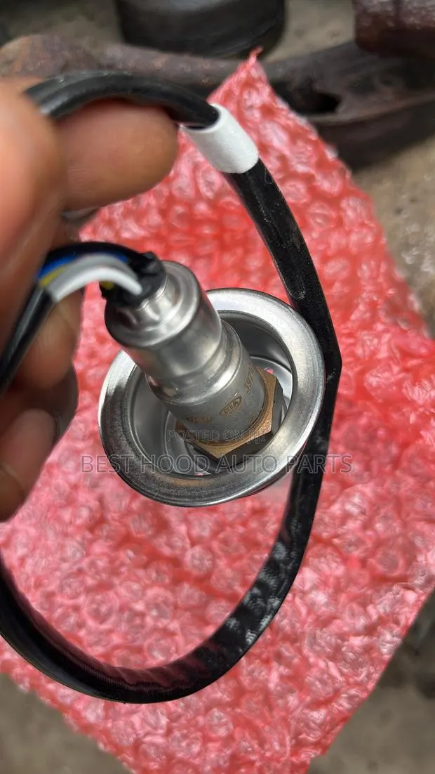 Hyundai Sonata Oxygen Sensor · Photo 1