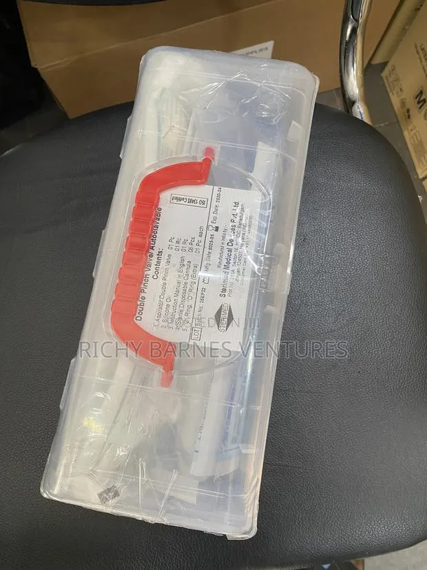 Double Pinch Valve Autoclavable · Photo 1