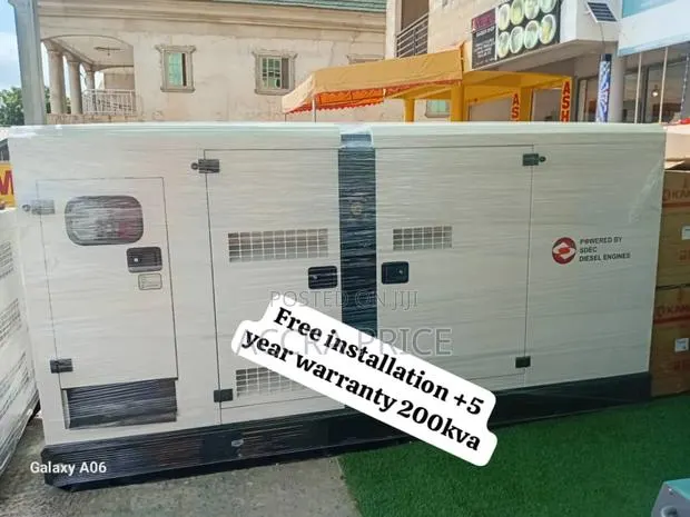 Unrivaled Perkins Diesel Genset 200kva With Large Fuel Tank · Photo 1