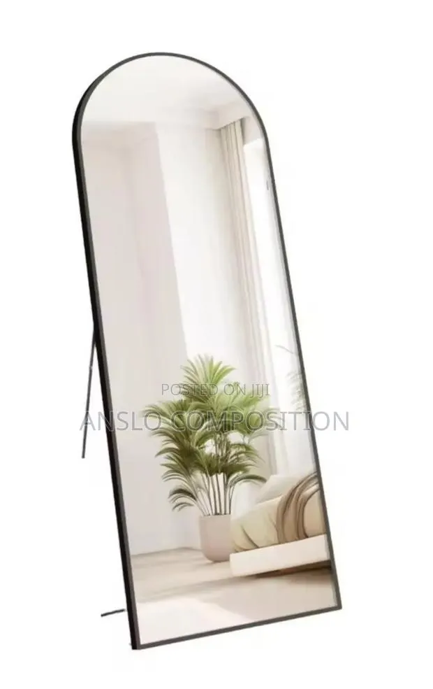 Promotional Full Body Mirror · Photo 1