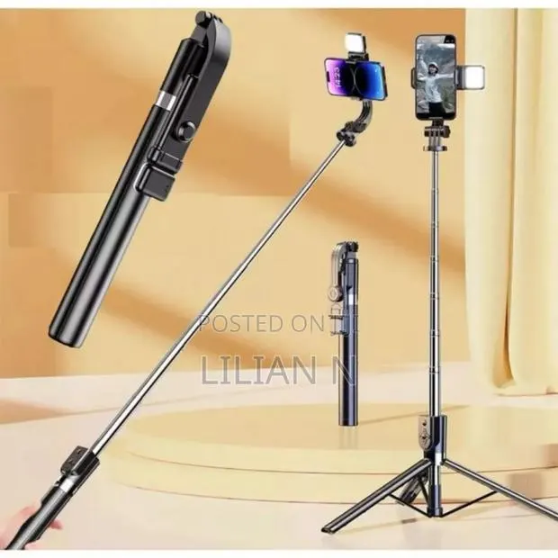 Tripod Stand With Bluetooth · Photo 1