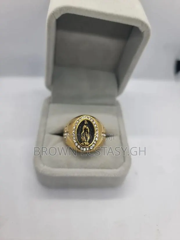 Mary Mother of Grace Ring · Photo 1
