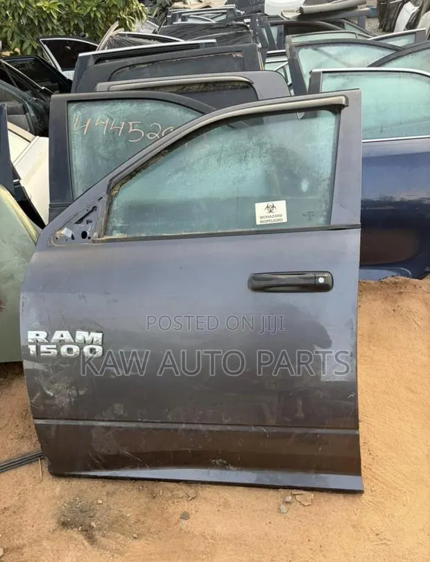 2009,2010,2011,2012,2013,2014,2016,217,2018 Doors for Dogde RAM 1500 · Photo 1