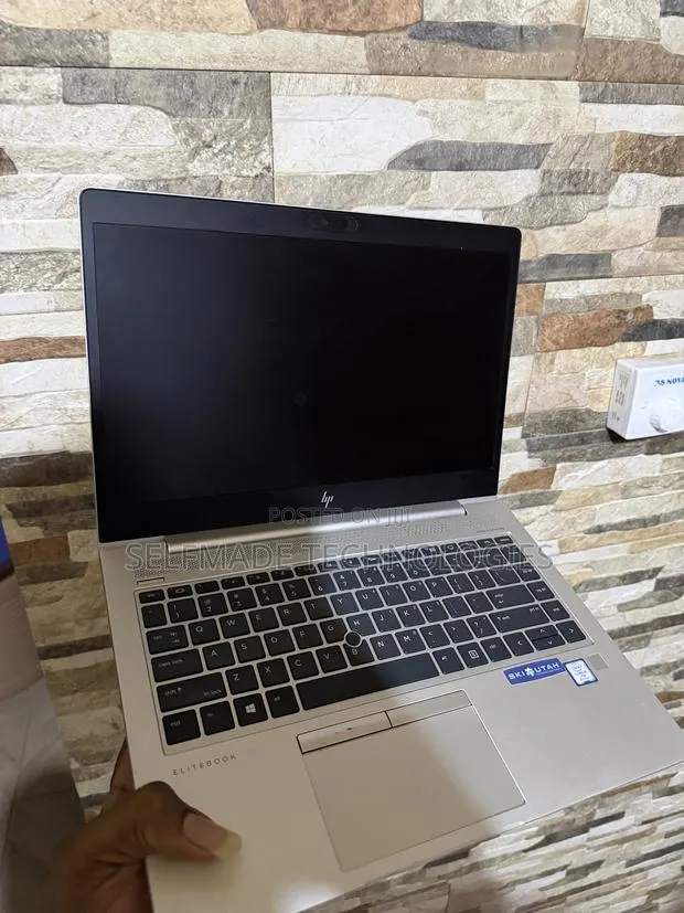 Laptop HP EliteBook 840 G6 8GB Intel Core i5 SSD 256GB · Photo 1