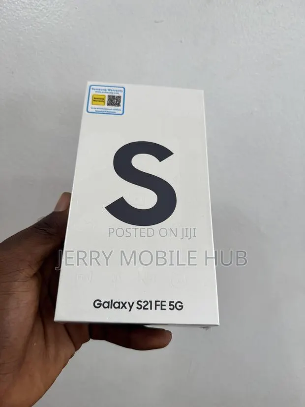 New Samsung Galaxy S21 FE 5G 128 GB Black · Photo 1