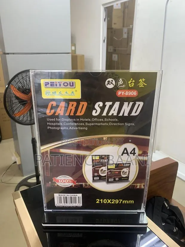 A4 Card Stand · Photo 1