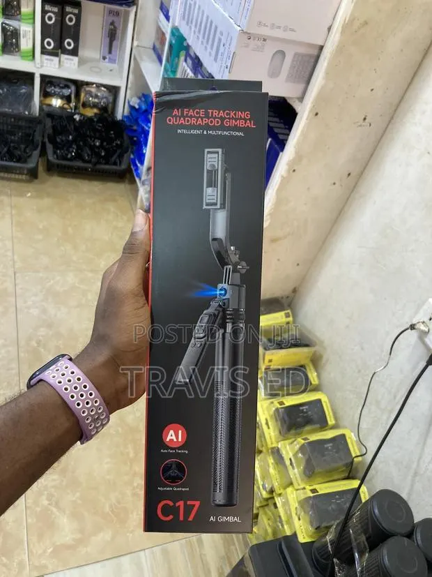 Face Tracking Tripod Stand · Photo 1