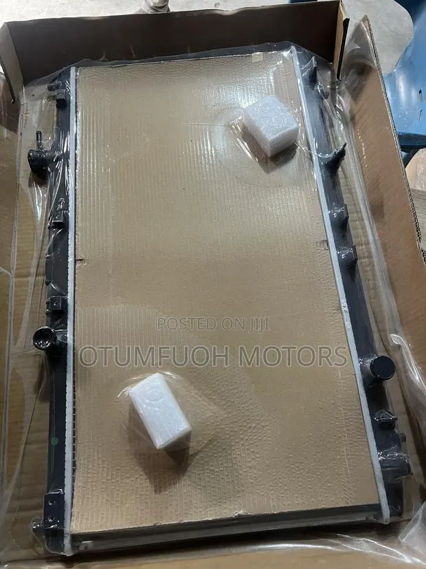 Honda Accord 2012 2013 2014 2015 2016 Radiator (Water Tank) · Photo 1