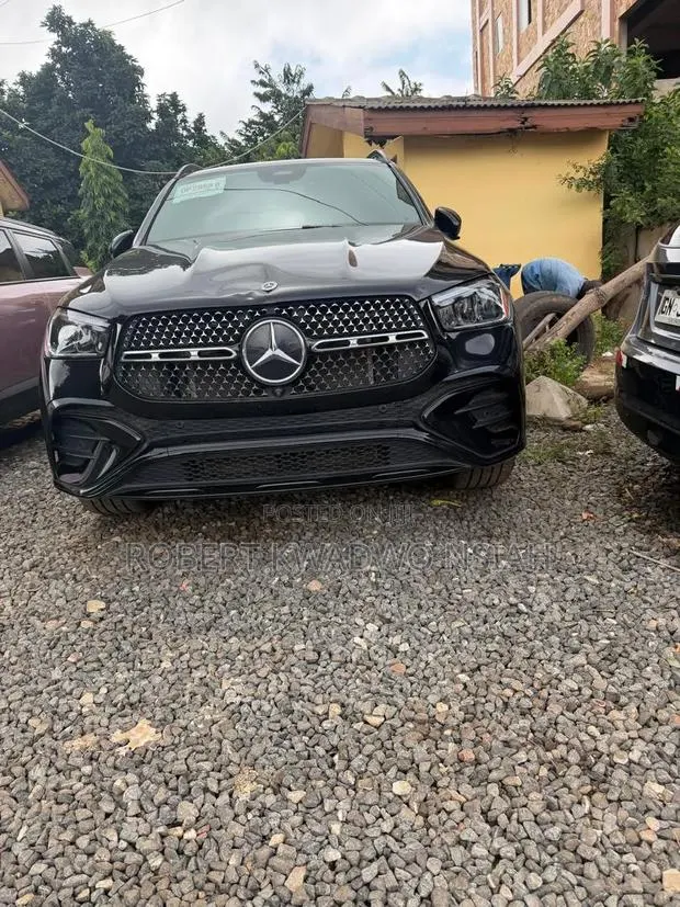 Mercedes-Benz GLE-Class GLE 350 4MATIC AWD 2025 Black · Photo 1