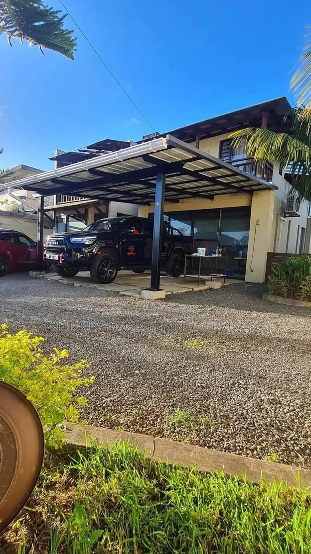 Modern Steel Carport for Sale · Photo 1