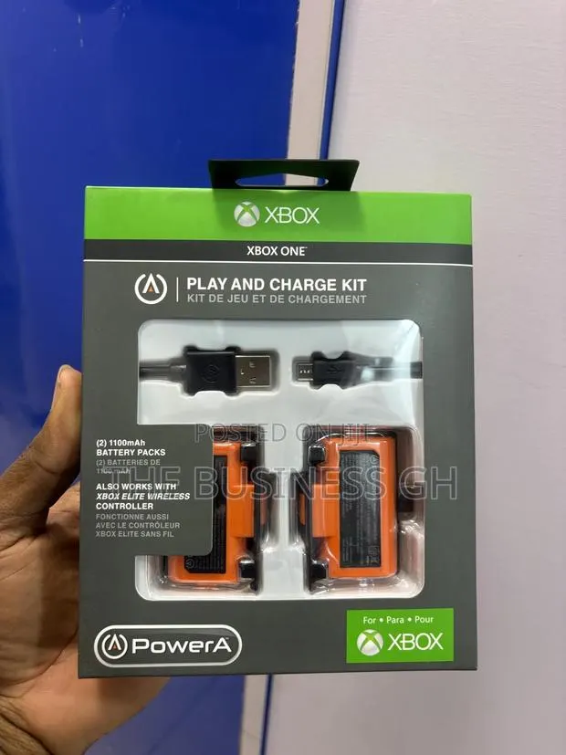Xbox Battery / Play and Charge Kit · Photo 1