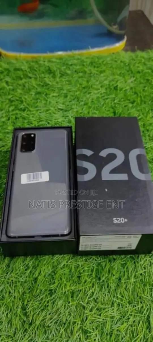 New Samsung Galaxy S20+ 128 GB Black · Photo 1