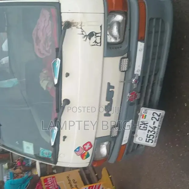 Daihatsu Mini Truck 2015 White · Photo 1