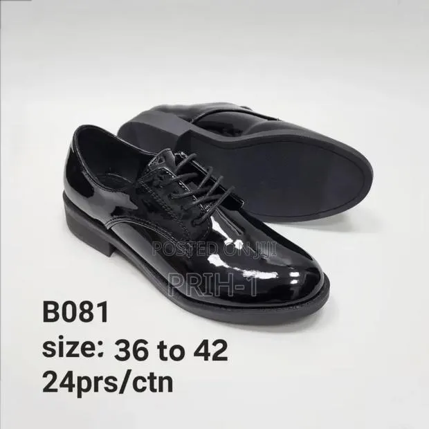 Boys Shoes · Photo 1