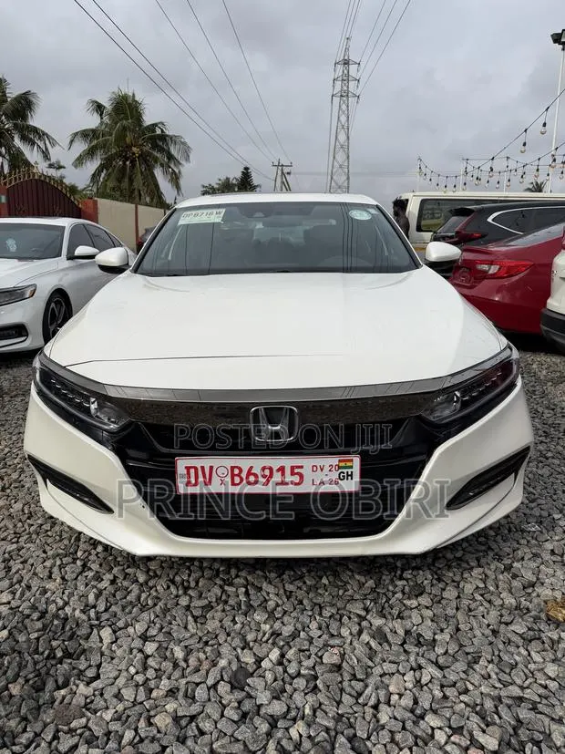 Honda Accord Sport 2.0T 2022 White · Photo 1