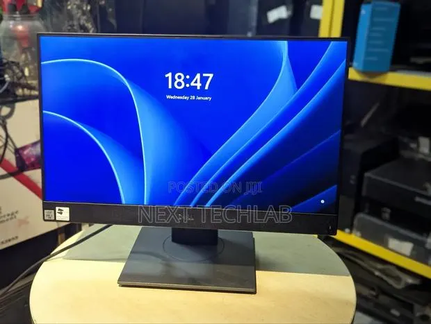 Desktop Computer Dell OptiPlex 780 16GB Intel Core I5 SSD 256GB · Photo 1