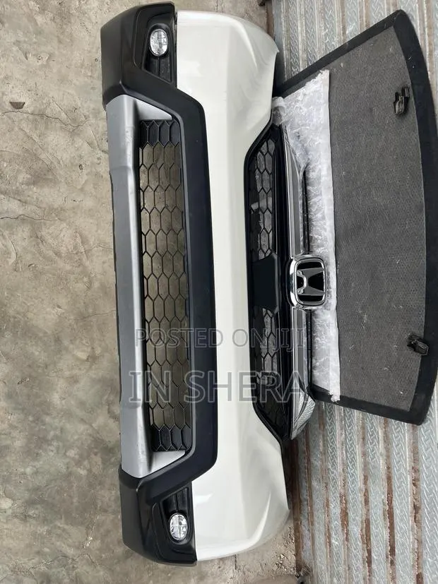 Front Bumper Complete CRV 2020-2021 · Photo 1