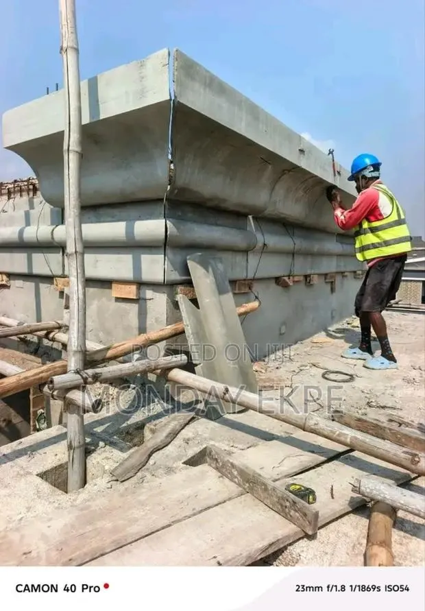 Precast Concrete Parapets Work and Installation · Photo 1
