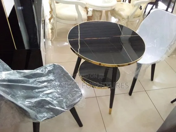 Dining Set · Photo 1
