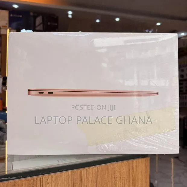 New Laptop Apple MacBook Air 8GB Apple M1 SSD 256GB · Photo 1