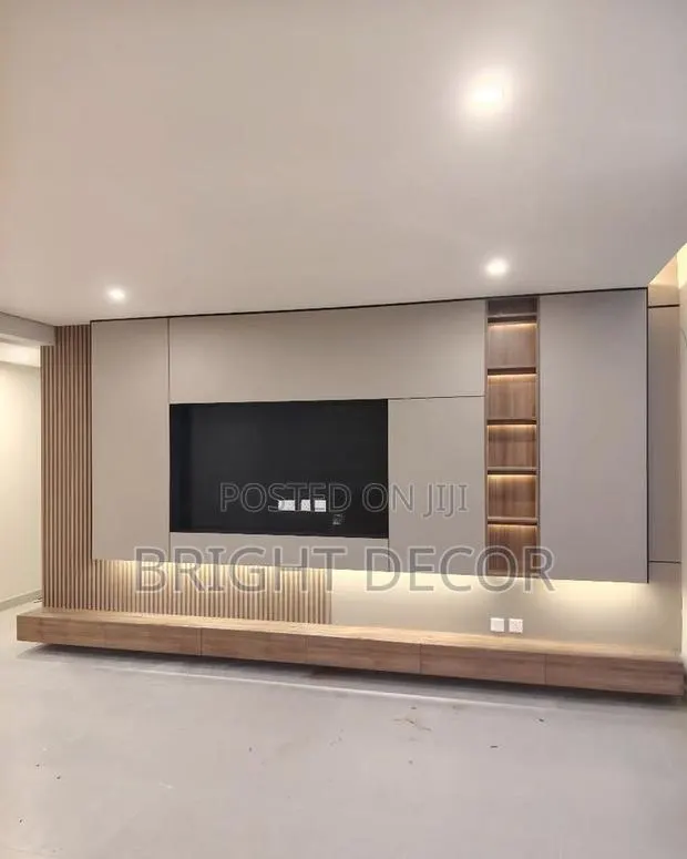 Luxury TV Wall Unit · Photo 1