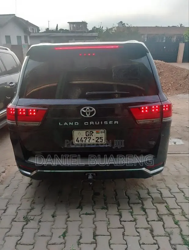 Toyota Land Cruiser 4.0 V6 GX 2015 Black · Photo 1