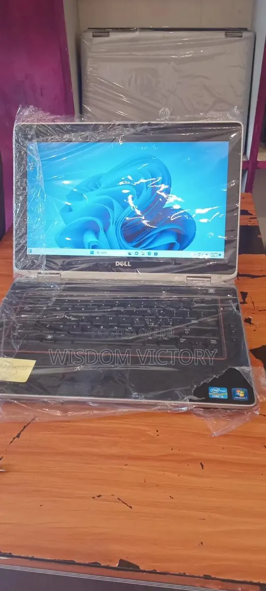New Laptop Dell 14 Premium 8GB Intel Core i5 HDD 500GB